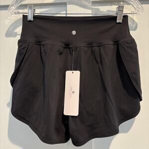 NWT CRZ Yoga Workout Shorts Women Medium Black Built In Liner Athletic Running